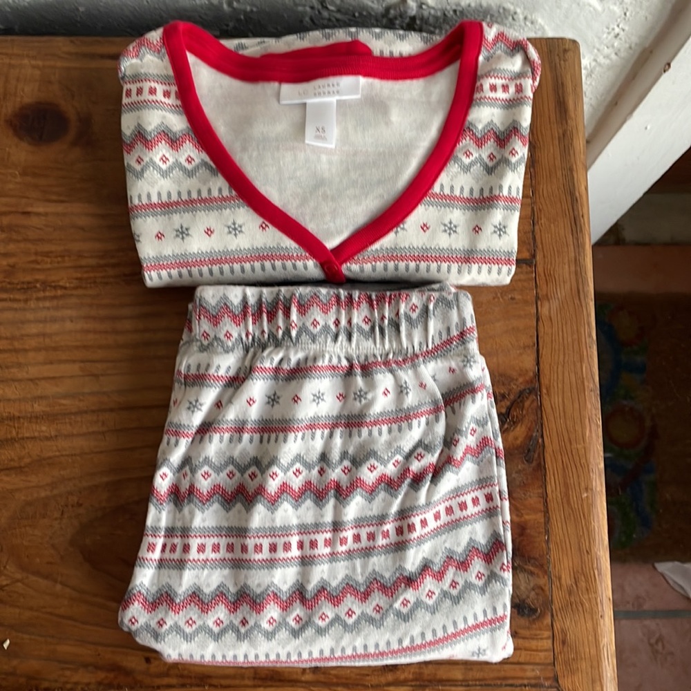 NWT- LC Lauren Conrad Holiday PJ Set - Picture 3 of 16